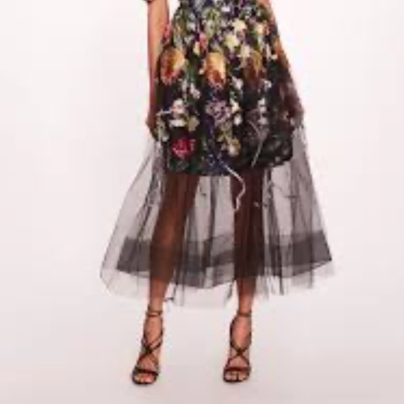 Marchesa notte embroidered midi tulle dress - Picture 9 of 10